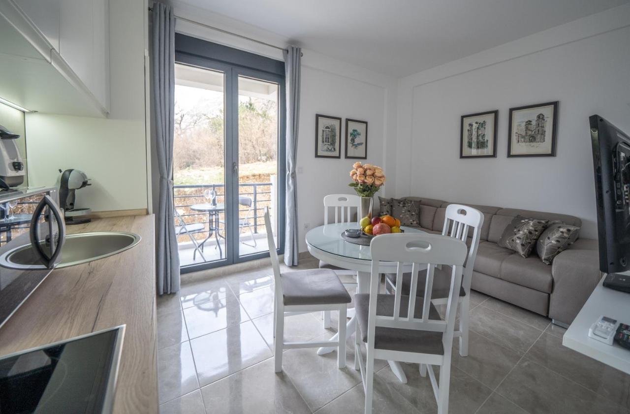 Apartment Adriana Kotor Exterior photo