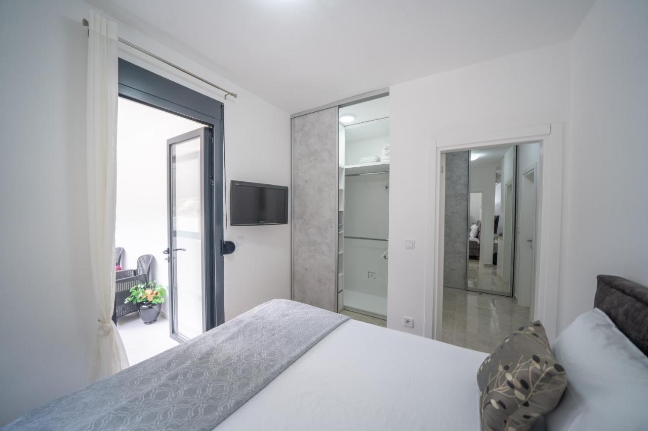 Apartment Adriana Kotor Exterior photo